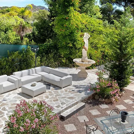 Le Manoir Provencale Avec Piscine Saint-Raphaël