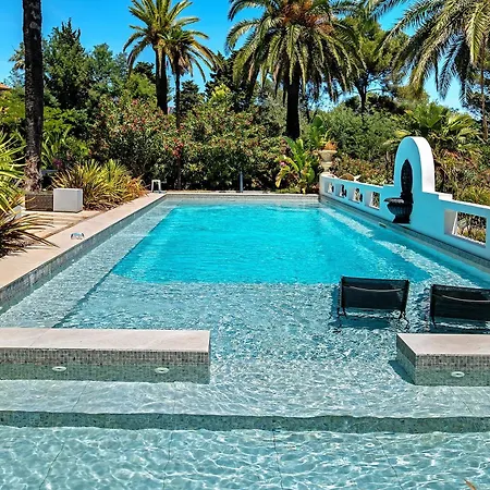 Le Manoir Provençale Avec Piscine Saint-Raphaël